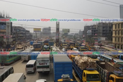 ঢাকা-চট্টগ্রাম মহাসড়কের কাঁচপুরে ভয়াবহ যানজট