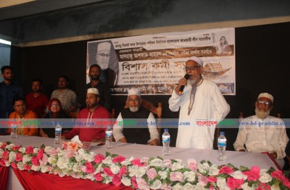 সিলেটে নৌকায় ভোট চাইলেন বিএনপি নেতা!