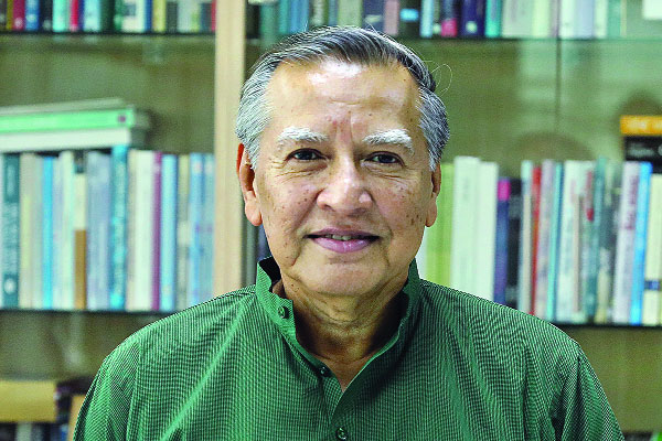 সংবাদপত্রের ভবিষ্যৎ অনিশ্চিত সাংবাদিকতার উজ্জ্বল