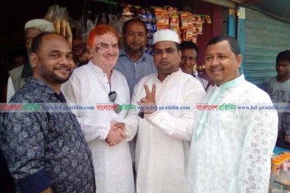 একই কেন্দ্রে ভোট দিলেন সিলেট সদরের দুই ভাইস চেয়ারম্যান প্রার্থী