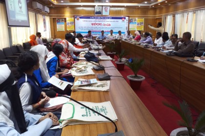 নেত্রকোনায় প্রধানমন্ত্রীর শিক্ষা সহায়তা ট্রাস্টের কর্মশালা 