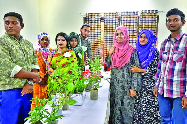 অনলাইনে ফুল-ফসলের উৎসব
