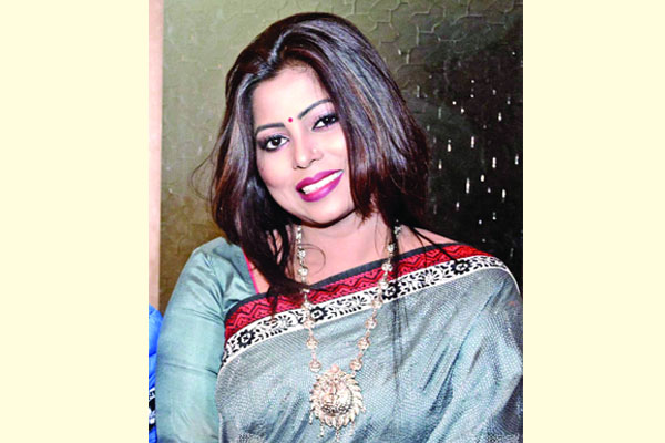 অণিমার নির্দেশনায় ‘চিত্রাঙ্গদা’