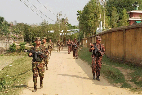 পাহাড় এখনো রক্তবর্ণ, তদন্ত কমিটির ঘটনাস্থল পরিদর্শন