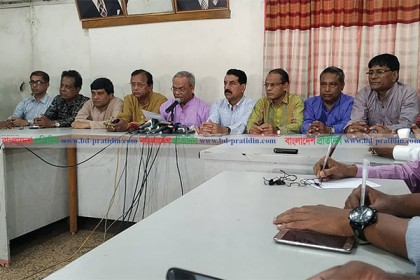 রণাঙ্গনে মুক্তিযোদ্ধার স্ত্রীকে হত্যার ষড়যন্ত্র চলছে : রিজভী
