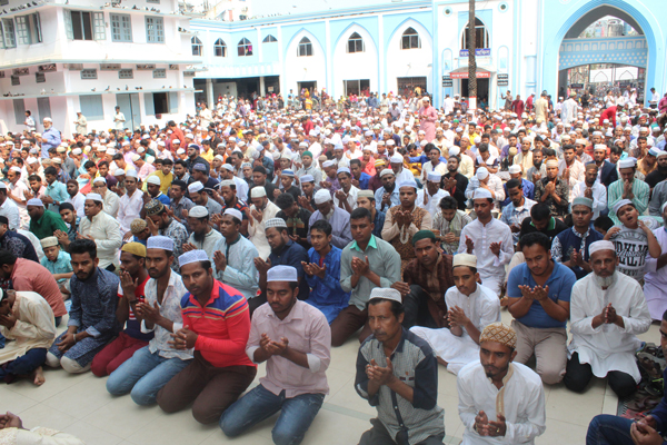 ক্রাইস্টচার্চে নিহতদের জন্য শাহজালাল (রহ.) দরগাহে দোয়া