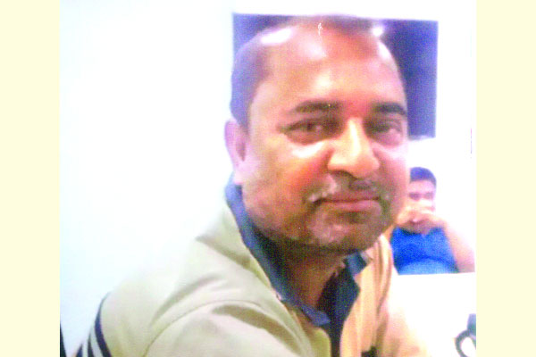 রূপগঞ্জে সন্ত্রাসের রাজত্ব কায়েম করেছে মিঠু বাহিনী
