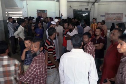 বরিশালে সড়ক দুর্ঘটনায় মৃতের সংখ্যা বেড়ে ৭, চালক আটক