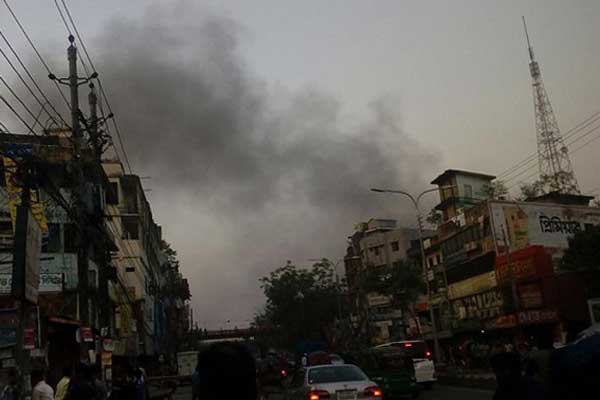 রামপুরায় ভবনে লাগা আগুন নিয়ন্ত্রণে