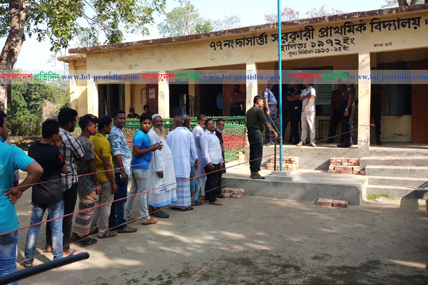 শরীয়তপুরে ভোটারদের উপস্থিতি কম