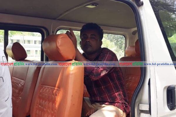 নরসিংদীর শিবপুরে জাল ভোট দেওয়ায় আটক ১