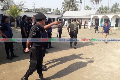 রাতে সিল মারার অভিযোগে কটিয়াদী উপজেলায় ভোটগ্রহণ স্থগিত