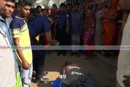আশুলিয়ায় বাসচাপায় বৃদ্ধ নিহত, প্রতিবাদে সড়ক অবরোধ