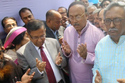 'আইনি প্রক্রিয়ার মাধ্যমে খালেদা জিয়াকে মুক্ত করতে হবে'

