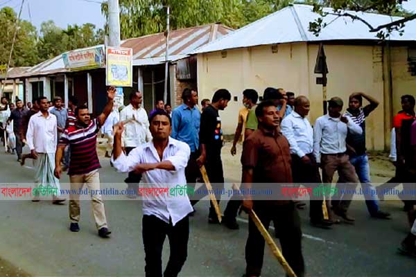 হাতীবান্ধায় আওয়ামী লীগের দুই গ্রুপের সংঘর্ষ, সাংবাদিকসহ আহত ১০
