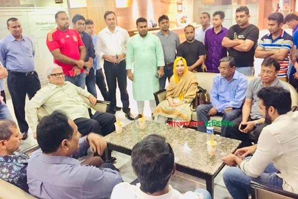 আইসিইউ থেকে ওবায়দুল কাদেরকে কেবিনে স্থানান্তর