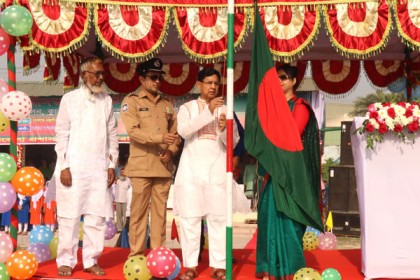 মহান স্বাধীনতা ও জাতীয় দিবসে রূপগঞ্জে বর্ণাঢ্য আয়োজন 

