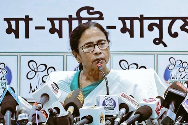 দায়িত্ব দেওয়া হলে কাশ্মীর সমস্যার সমাধান করব : মমতা