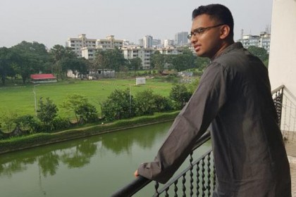 আবরারকে চাপা দেয়া সেই সুপ্রভাত বাসের চালকের সহকারী গ্রেফতার