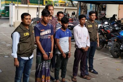 সুপ্রভাত পরিবহনের কন্ডাক্টর ও চালকের সহকারী সাত দিনের রিমান্ডে