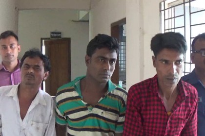 ধনবাড়ীতে ৩ মাদক ব্যবসায়ী গ্রেফতার

