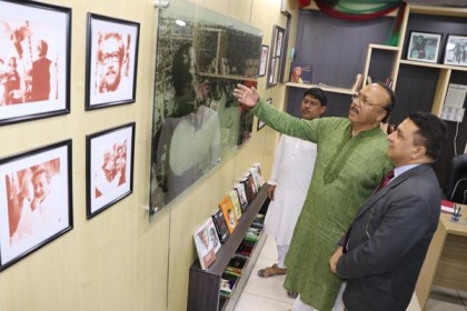 'রাজশাহী থেকে বাংলাদেশ-ভারত ট্রেন-বিমান চলাচলে আলোচনা হচ্ছে'