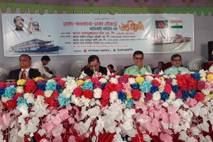 ভারতের সঙ্গে জাহাজ চলাচলে দুই দেশের সম্পর্ক দৃঢ় হবে: স্বরাষ্ট্রমন্ত্রী 