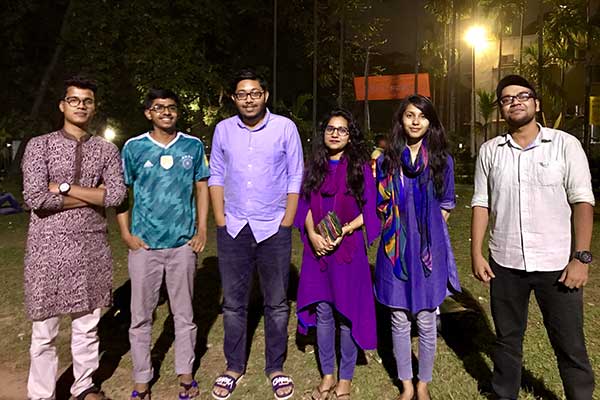 ইউনিভার্সিটি অপটিমিসটিক সোসাইটির প্রথম কার্যনির্বাহী কমিটি