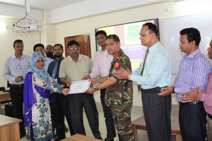 বাউয়েট ক্যাম্পাসে শিক্ষক প্রশিক্ষণ কর্মশালা অনুষ্ঠিত