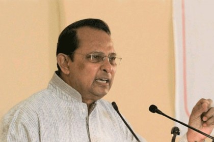 কামাল-রবরা গণতন্ত্রের মুখোশ পড়া রাজাকারের নব্য দালাল : ইনু