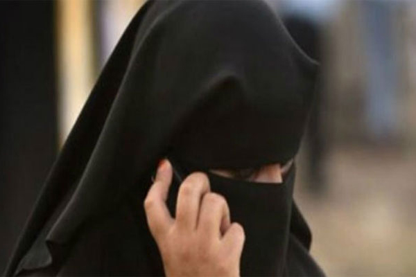 ছেলে না হওয়ায় ‌ফোনেই স্ত্রীকে তিন তালাক