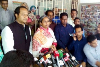 প্রশ্নফাঁসের গুজব ছড়ালে কঠোর ব্যবস্থা: শিক্ষামন্ত্রী
