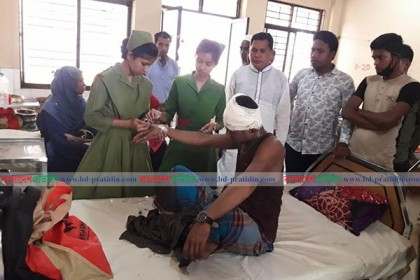 নোয়াখালীতে গণপিটুনিতে ডাকাত নিহত, আহত ৩