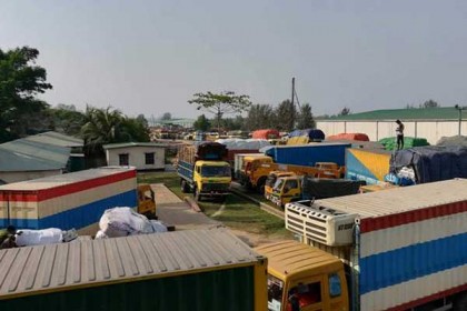 টেকনাফ স্থলবন্দরে রাজস্ব আদায়ে ৭১ লাখ ১৯ হাজার টাকা ঘাটতি