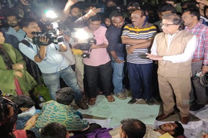 ডাকসু ভি‌পি নূরের উপর হামলা, বিচারের বিষয়ে ভিসিকে অবহিত করবেন প্রক্টর