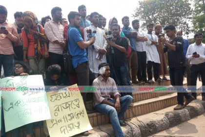 সোমবার পর্যন্ত ব্যবস্থা না নিলে নতুন কর্মসূচি: নুর