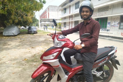 রাবি ক্যাম্পাসের যে কোনো স্থানে ভ্রমণে লাগবে ১০ টাকা!