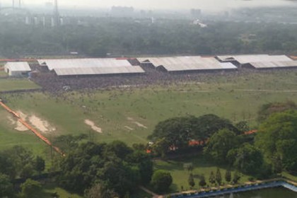 মমতার জনসভায় উপচেপড়া ভিড়, মোদির জনসভাস্থল ফাঁকা!   