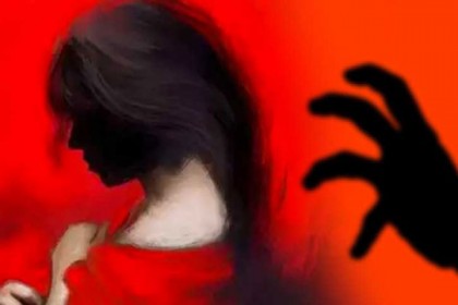 ফেনীতে ৫ম শ্রেণির ছাত্রীকে ধর্ষণ, প্রধান শিক্ষক আটক