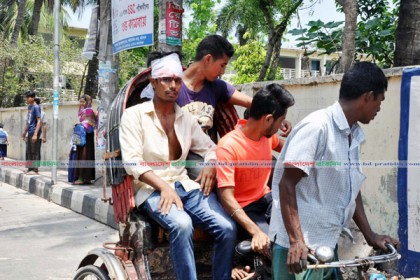বরিশাল পলিটেকনিকে বহিরাগতদের হামলায় ৬ শিক্ষার্থী আহত