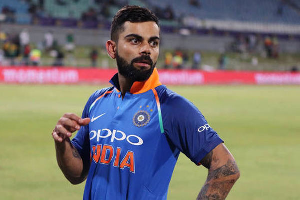 ভূতের গর্তে পা আটকে গেছে কোহলির!