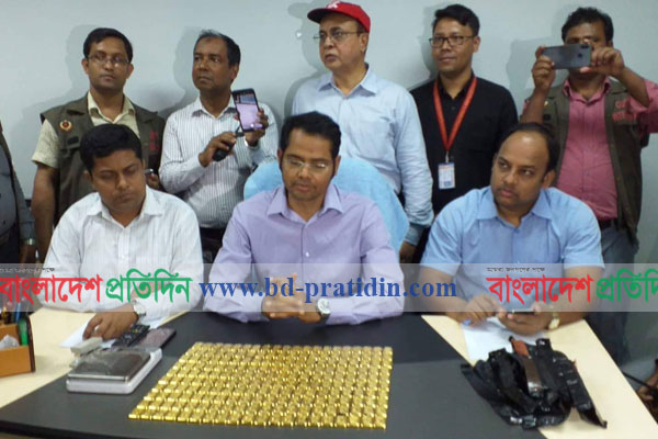 চট্টগ্রামে বিমানের টয়লেট থেকে ২২ কেজি স্বর্ণ উদ্ধার