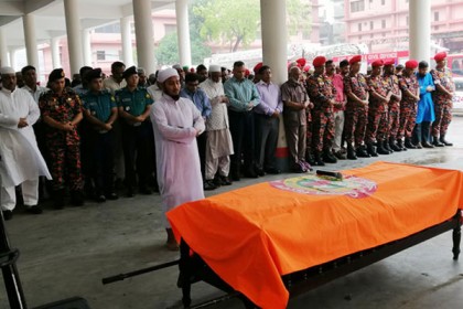 ফায়ারম্যান সোহেল রানার প্রথম জানাজা সম্পন্ন