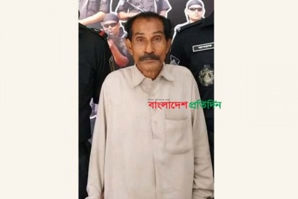 রূপগঞ্জে চিকিৎসার নামে ধর্ষণের ঘটনায় সেই ভণ্ড কবিরাজ গ্রেফতার 
