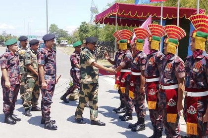 বাংলাবান্ধায় বিজিবি-বিএসএফের সীমান্ত সভা