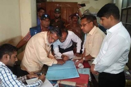 চসিকের রাজস্ব বিভাগে দুদকের অভিযান

