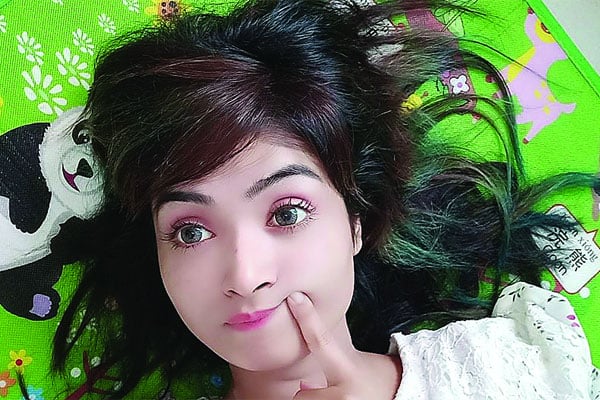 রূপচর্চায় বাঙ্গি