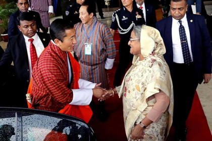 ভুটানের প্রধানমন্ত্রী ঢাকায় 