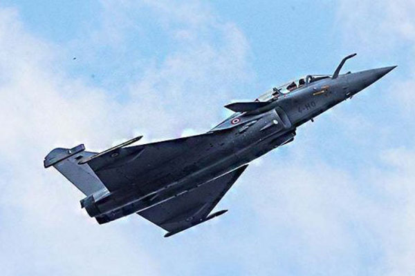 রাফাল চালানোর প্রশিক্ষণ পাকিস্তানি পাইলটদের, ভারতের উদ্বেগ