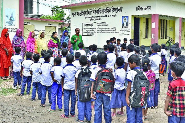 শুদ্ধ জাতীয় সংগীত চর্চার ফেরিওয়ালা